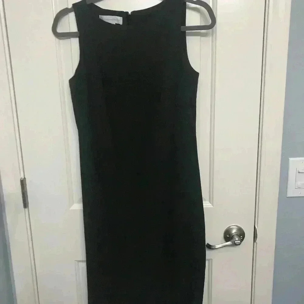 Studio by London Times Gray Sheath Dress Size 4‎